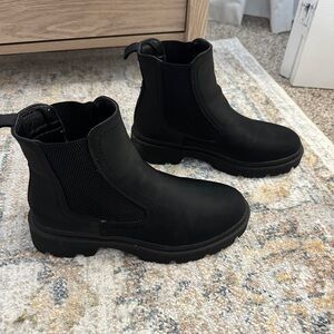 Black Ankle Boots